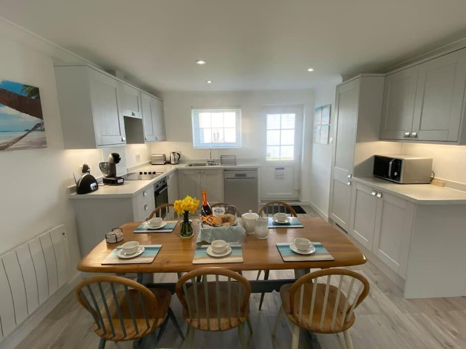 Surf'S Up! Perfect Base For Holidays Or Work In Cornwall St Columb Major Ngoại thất bức ảnh